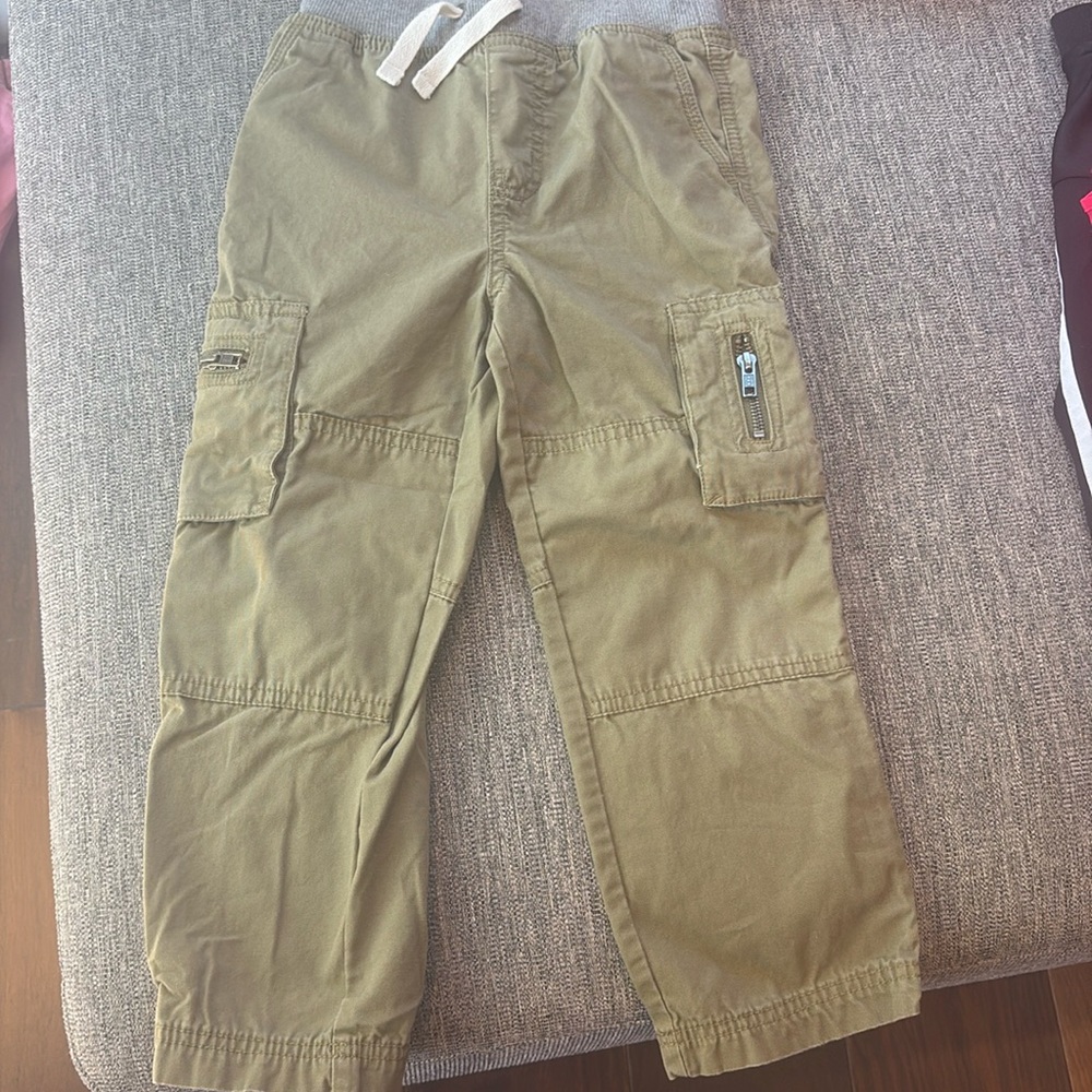 Hanna Andersson Boys Size 5 Khaki Cargo Pants